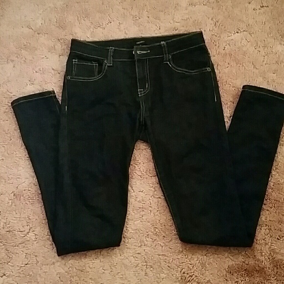 Forever 21 Denim - Dark wash skinny jeans!